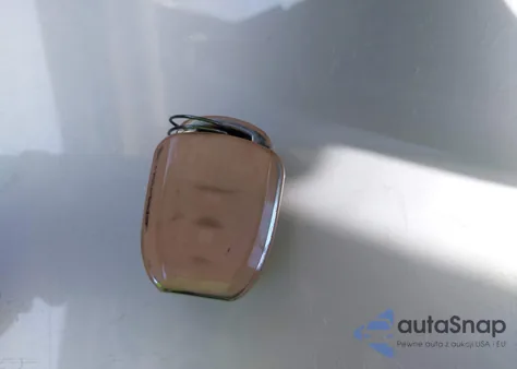 2015 Toyota Corolla Le Eco из США, поврежденный, VIN 5YFBPRHE9FP266687